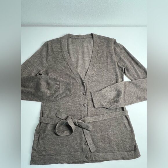 Passport cardigan botton front 50% merino wool size S - Picture 1 of 14